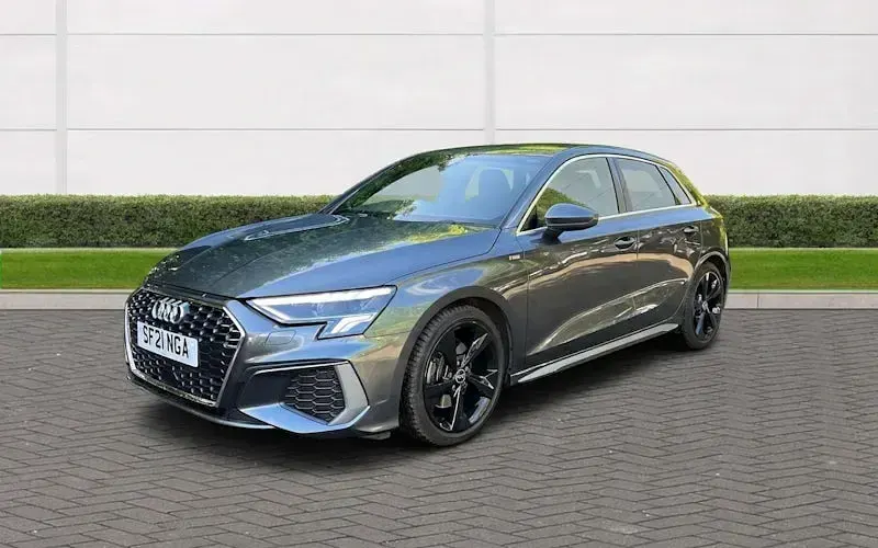 Usado Audi A3 Sportback S-Line 150 HP (110 kW) 2024 Citadino