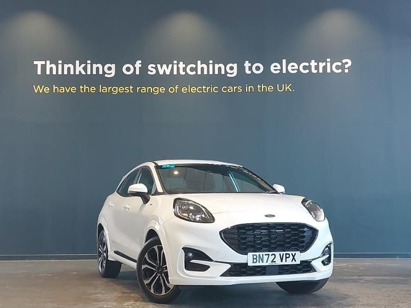 White Used 2022 Ford Puma ST-Line Hatchback | £17,498 (Fair price) - Image 1/4