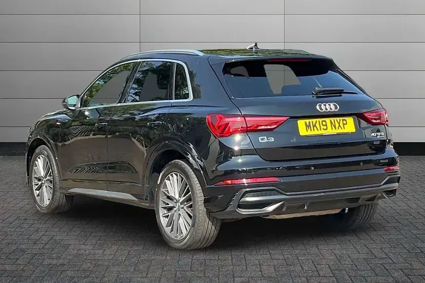 Used Audi Q3 S-Line 190 HP (139 kW) 2019 Mythos black SUV