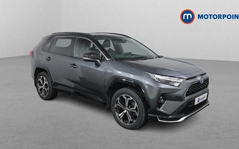 Used 2022 Toyota RAV4 Estate | £26,599 (Good price) - Image 1/4