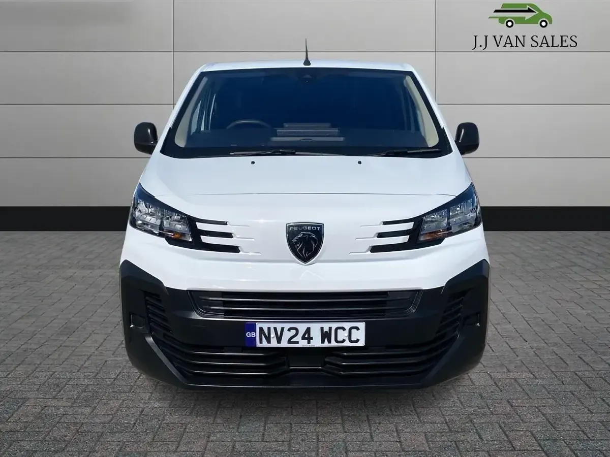 Used Peugeot Expert S 2024 White Van