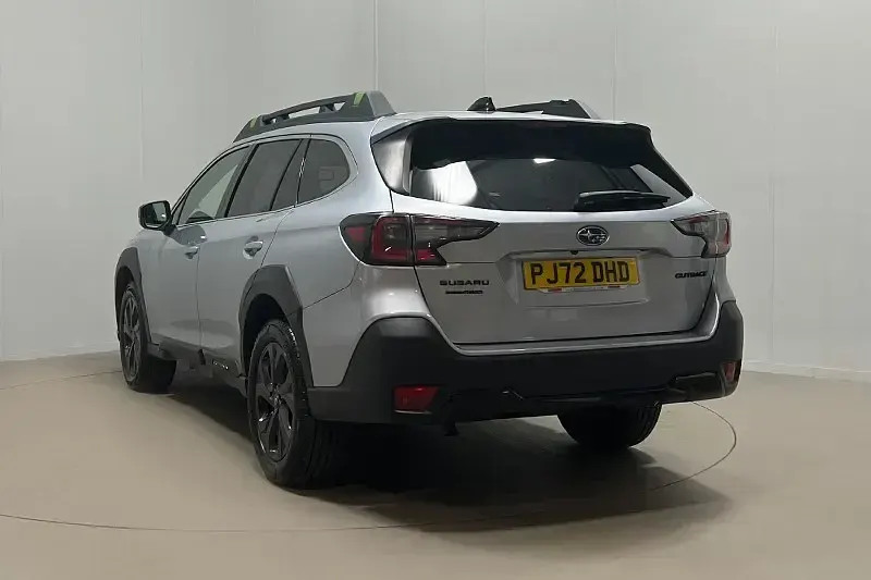 Used Subaru Outback 169 HP (124 kW) 2022 Silver Estate