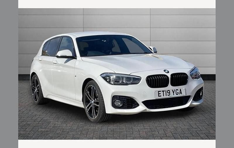 Used BMW 118 M Sport 136 HP (100 kW) 2019 White Hatchback