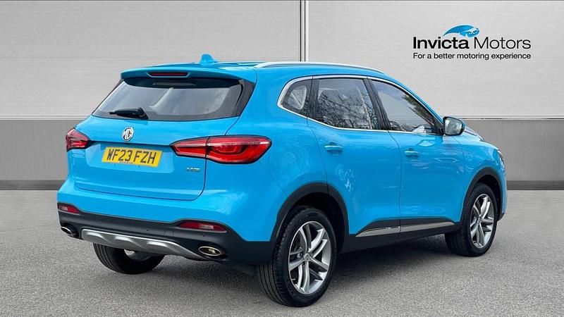 Used MG HS Excite 162 HP (119 kW) 2023 Blue SUV
