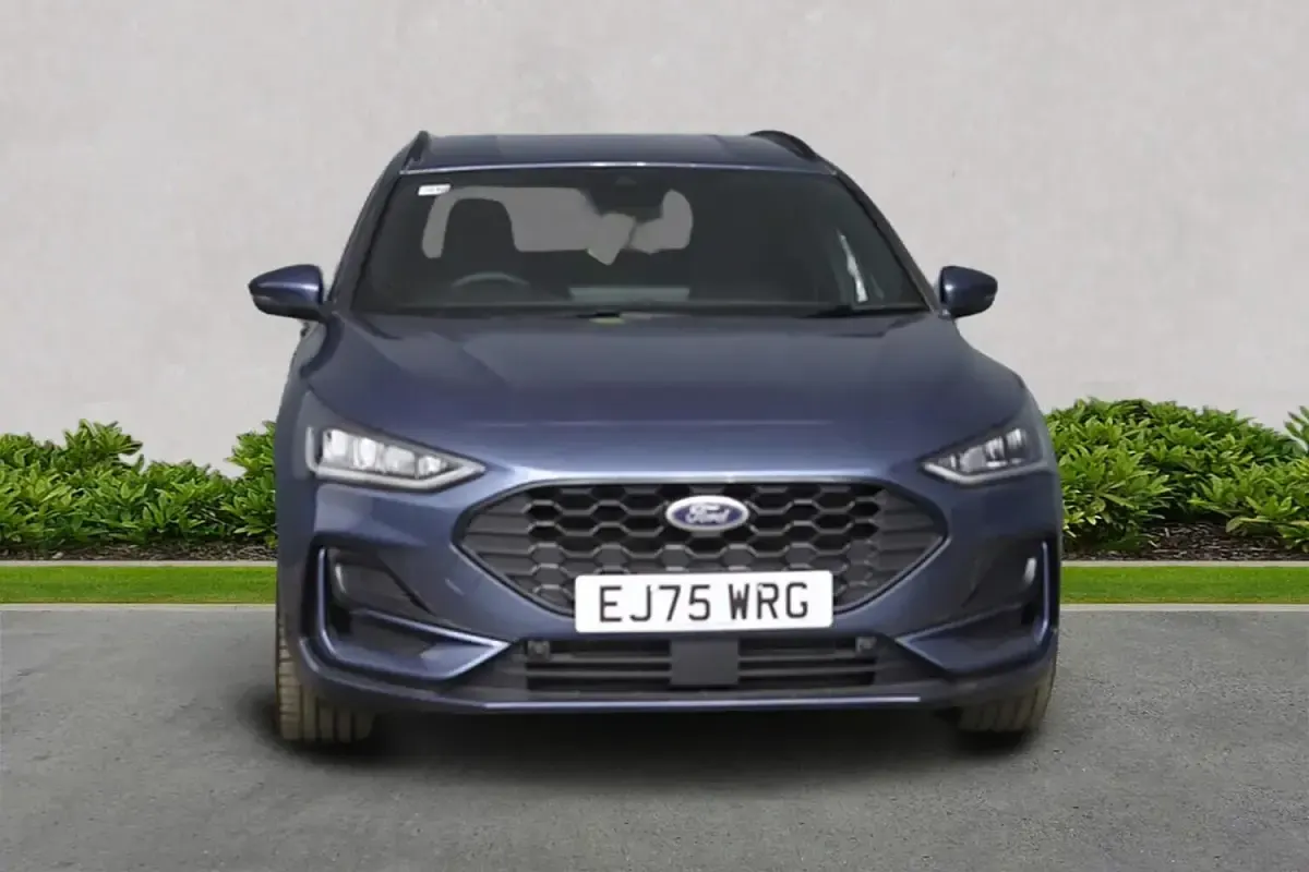 New Ford Focus ST-Line X 155 HP (114 kW) 2025 Blue Estate