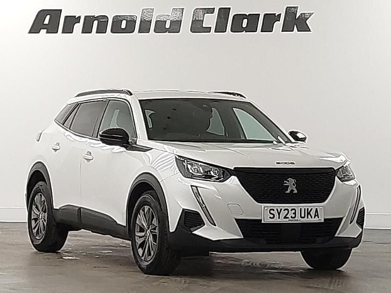 Used Peugeot 2008 Active+ 101 HP (74 kW) 2023 White SUV