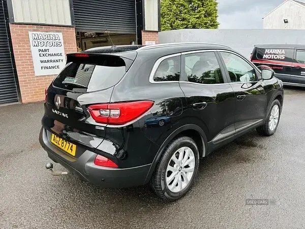 Used Renault Kadjar Dynamique 110 HP (80 kW) 2016 Black SUV