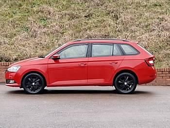 Used Skoda Fabia SE 110 HP (80 kW) 2018 Red Estate