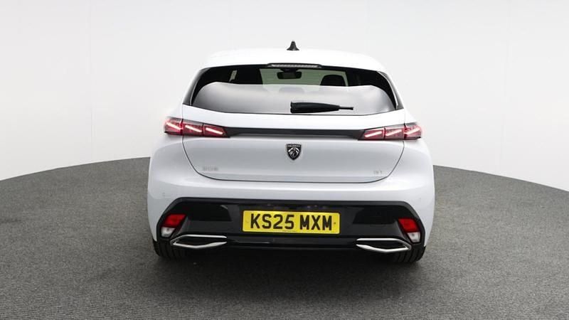 Used Peugeot 308 GTi 134 HP (98 kW) 2025 White Hatchback