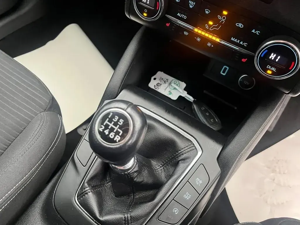 Usado Ford Focus Titanium 125 HP (91 kW) 2019 Branco Citadino