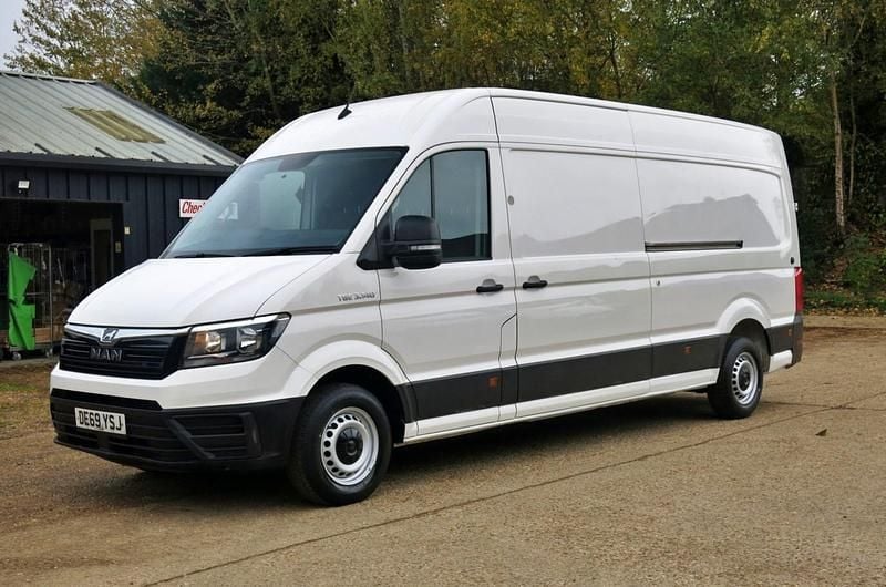 Used VW Crafter Trendline 140 HP (102 kW) 2020 White Van