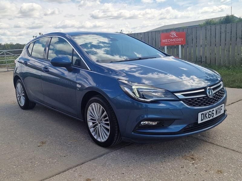 Blue Used 2016 Vauxhall Astra Elite Hatchback | £7,999 (Good price) - Image 1/4
