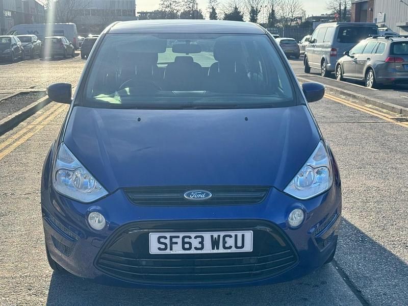 Used Ford S-MAX Zetec 2013 Blue MPV