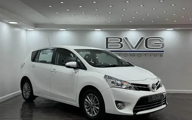 Usado Toyota Verso Multidrive S 147 CV (108 kW) 2017 Monovolumen
