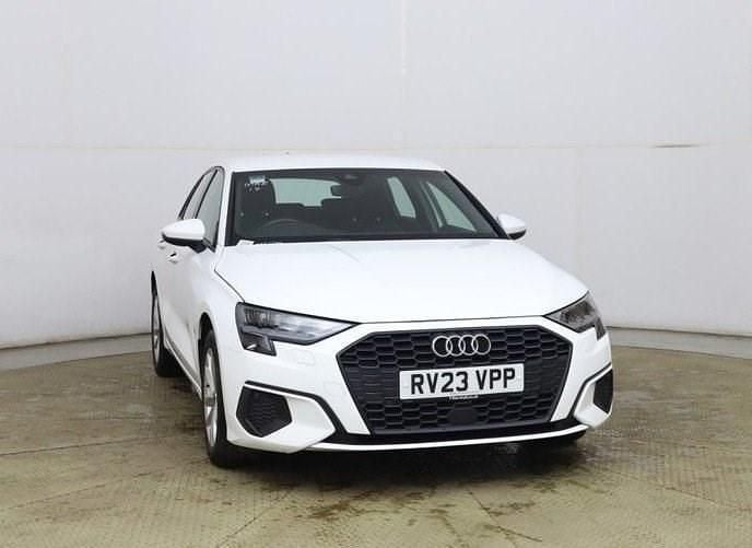Used Audi A3 Design 110 HP (80 kW) 2023 White Sedan