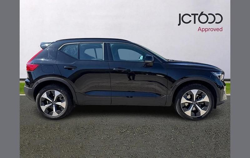 Used Volvo XC40 Plus 194 HP (142 kW) 2024 Black SUV