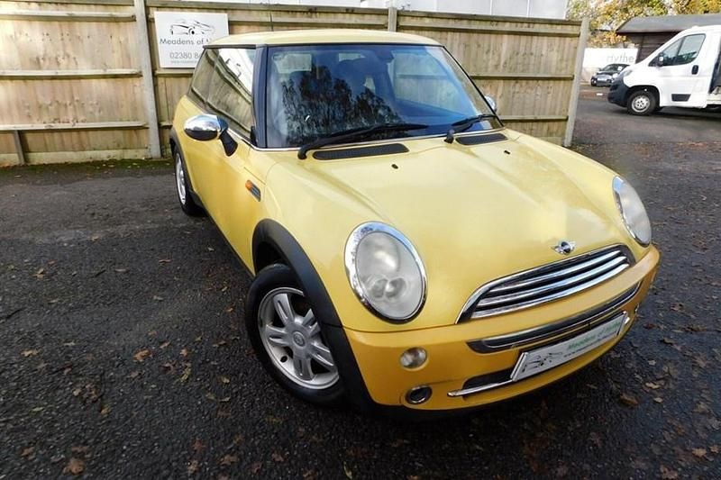 Used Mini ONE Hatch 2005 Yellow Hatchback
