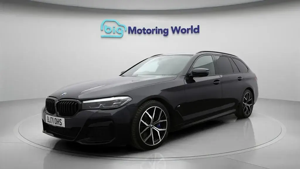 Used BMW 530 M Sport 286 HP (210 kW) 2021 Black Estate