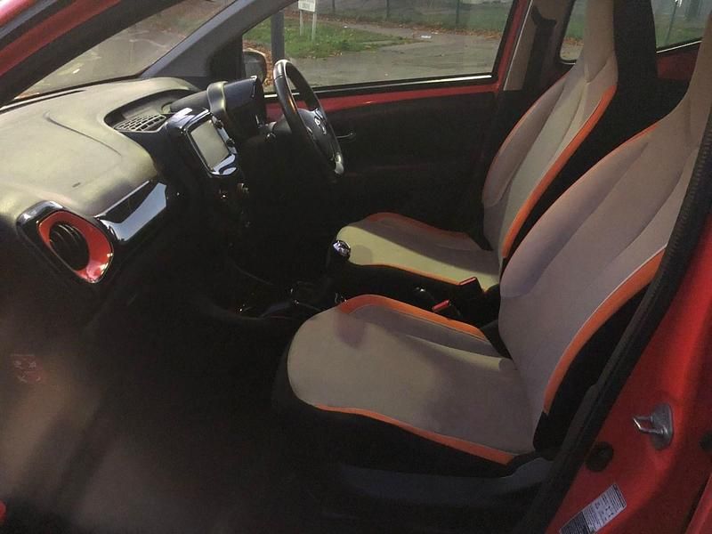 Used Toyota Aygo X-cite 2014 Orange Hatchback