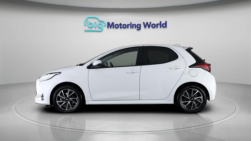 Used Toyota Yaris Hybrid Design 114 HP (83 kW) 2023