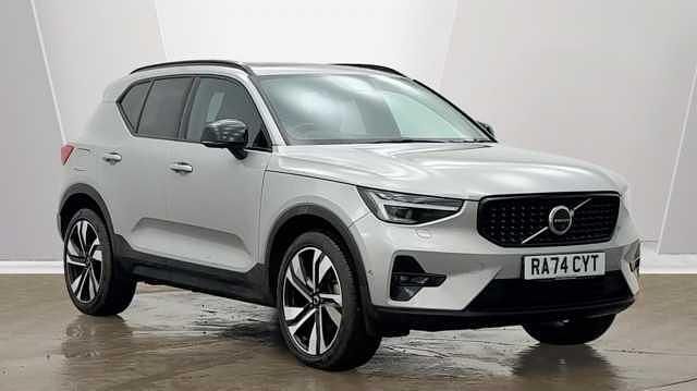 Used Volvo XC40 Ultra 194 HP (142 kW) 2025 Silver SUV