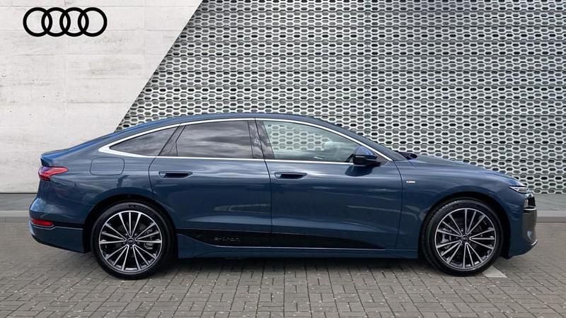 New Audi e-tron Sportback S-Line 210 kW (286 HP) 2026 Blue SUV