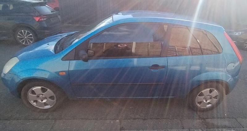 Used Ford Fiesta Style 2005 Blue Hatchback