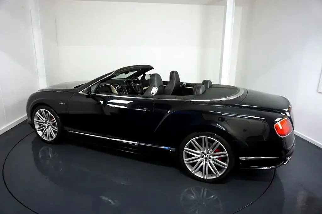 Used Bentley Continental GT Convertible 625 HP (459 kW) 2015 Onyx black Cabriolet