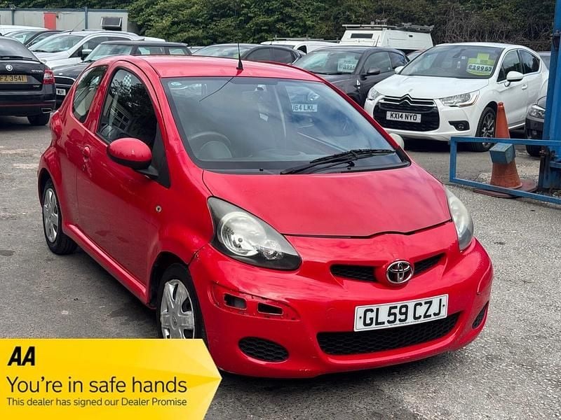 Red Used 2009 Toyota Aygo Hatchback | £1,689 (Good price) - Image 1/3
