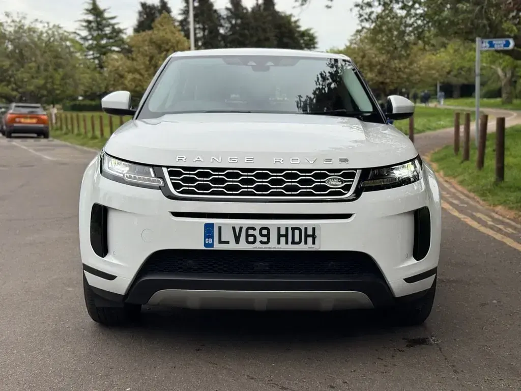 Used Land Rover Range Rover evoque S 150 HP (110 kW) 2019 White SUV