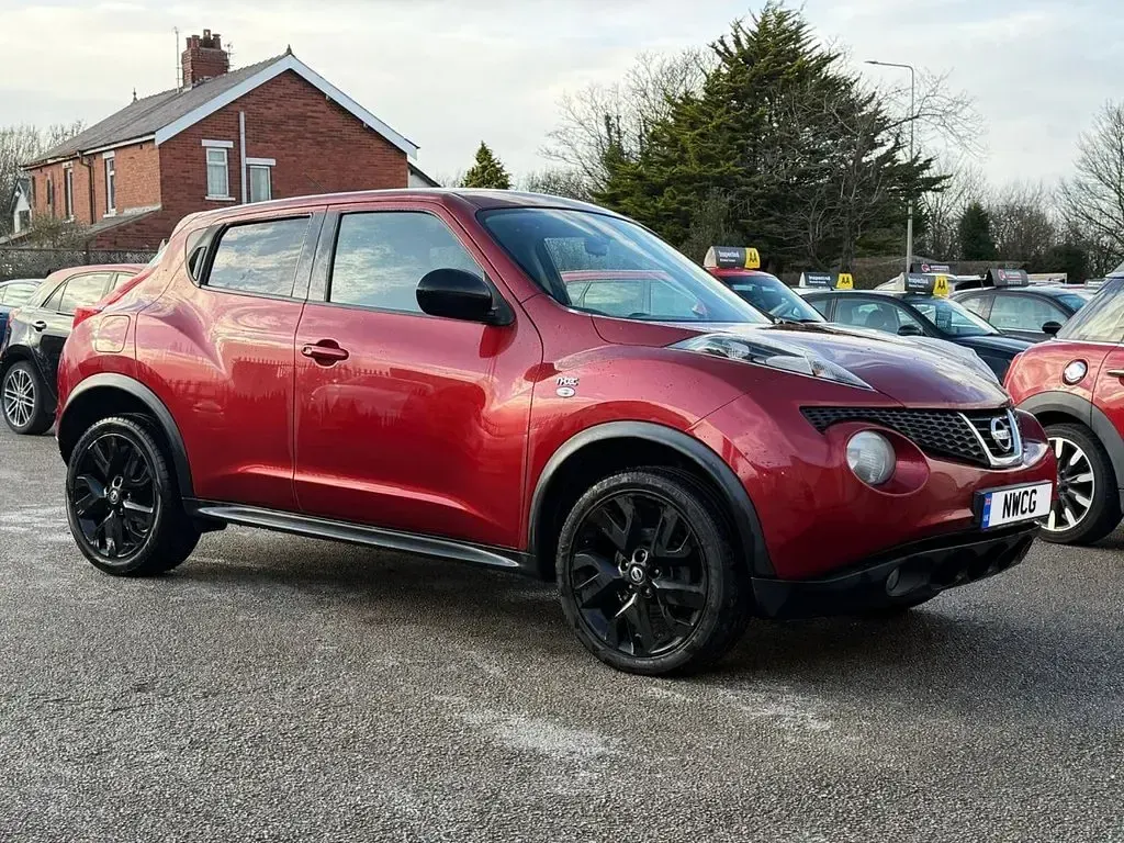 Used Nissan Juke N-TEC 117 HP (86 kW) 2014 Red SUV