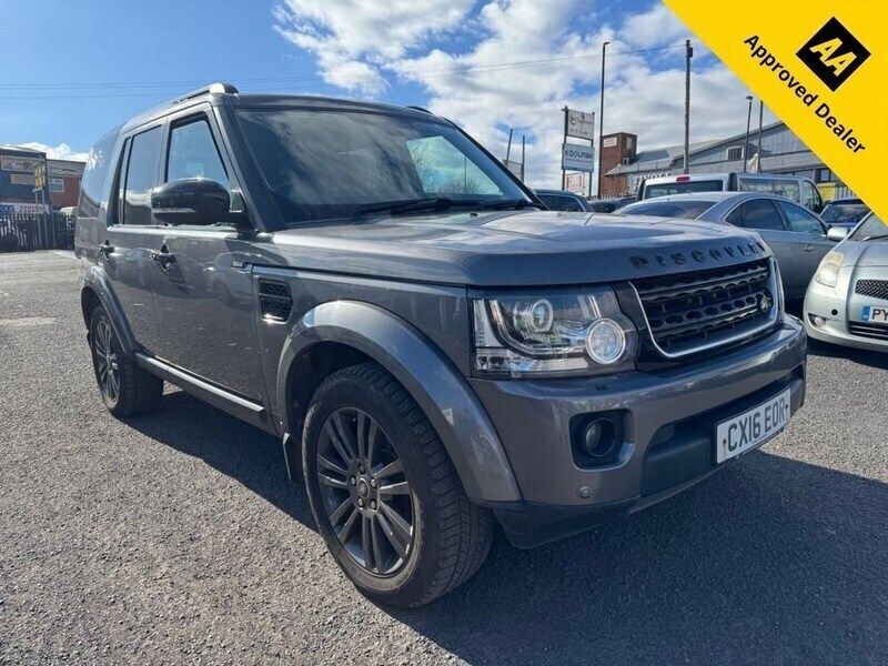 Grey Used 2016 Land Rover Discovery 4 SE SUV | £10,995 (Good price) - Image 1/4