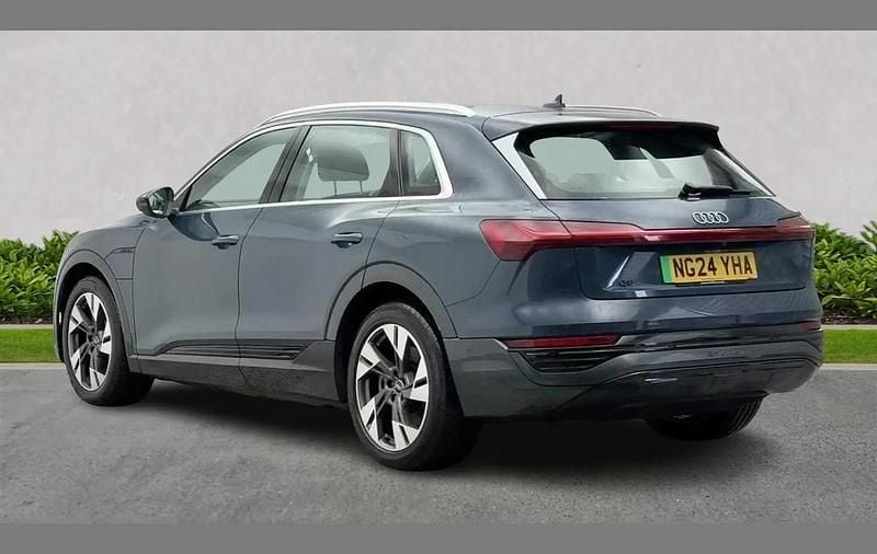 Used Audi Q8 e-tron Sport 250 kW (340 HP) 2024 Blue SUV