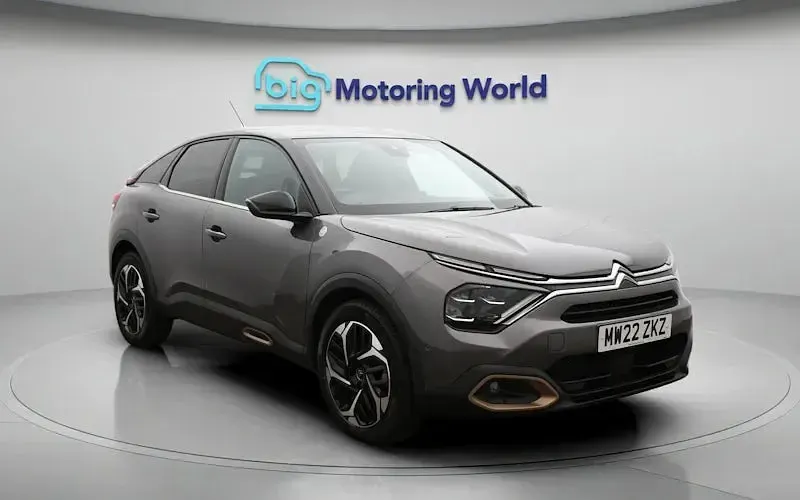 Usado Citroën C4 PureTech 131 HP (96 kW) 2022 Cinzento SUV