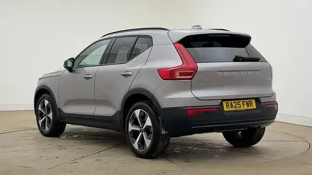 Used Volvo XC40 Plus 194 HP (142 kW) 2026 SUV