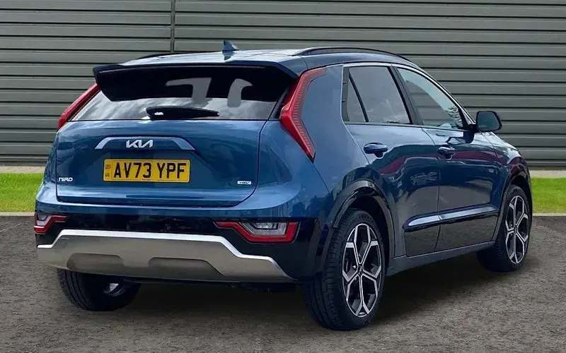 Used Kia Niro 141 HP (103 kW) 2023 Blue SUV