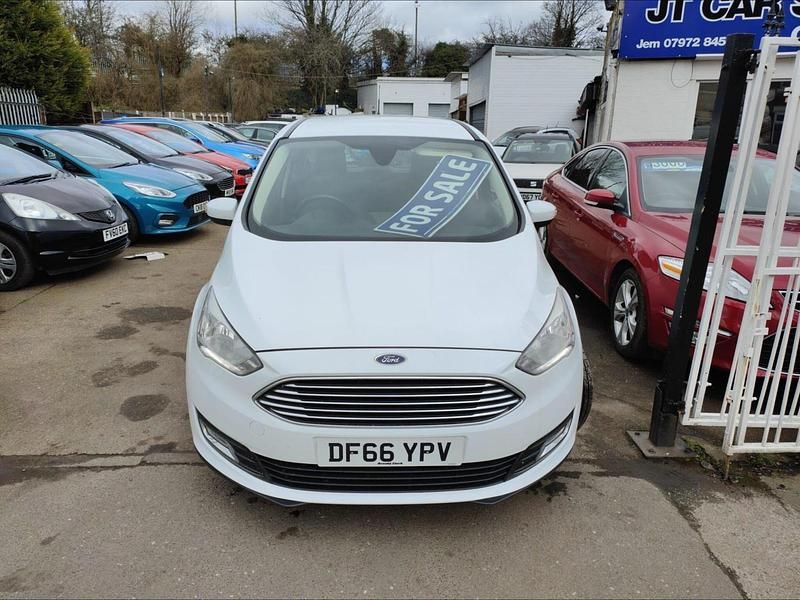 Used Ford Grand C-Max Titanium 125 HP (91 kW) 2016 White MPV