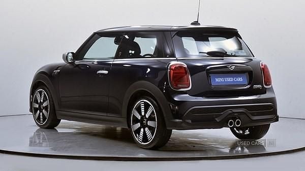 Used Mini Cooper S Exclusive 176 HP (129 kW) 2023 Black Hatchback