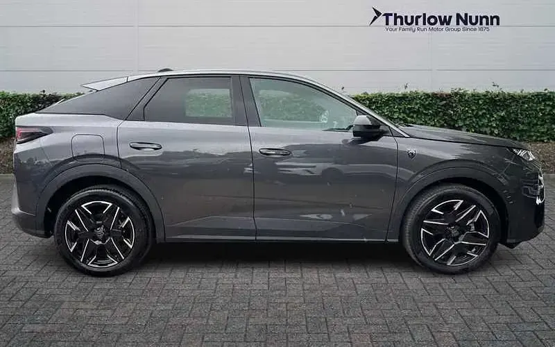 Used Peugeot 3008 GT 136 HP (100 kW) 2025 Grey SUV