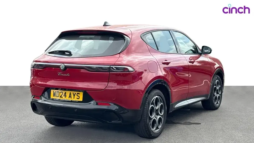 Used Alfa Romeo Tonale Sprint 2024 Red SUV