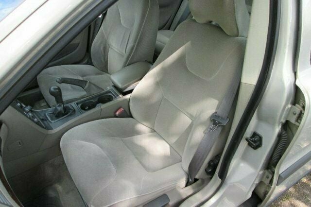 Used Volvo V70 2001 Estate