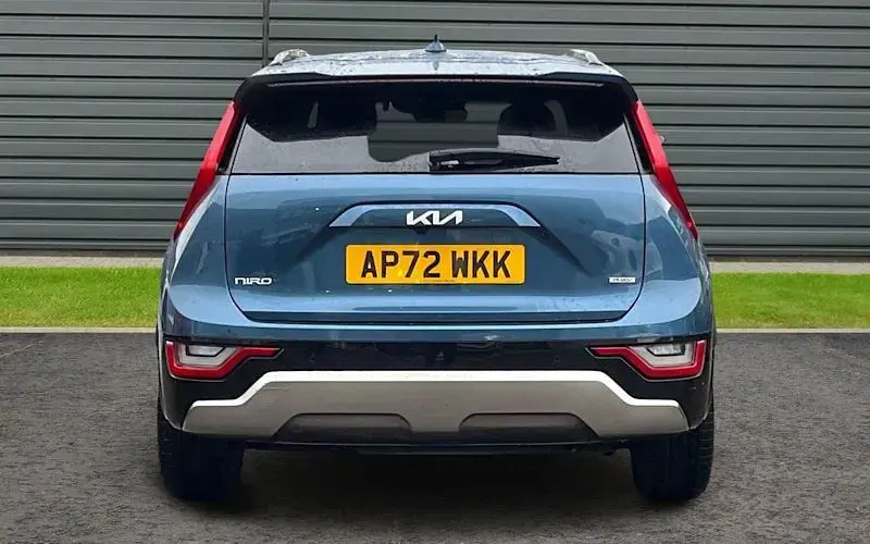 Used Kia Niro 182 HP (133 kW) 2023 Blue SUV