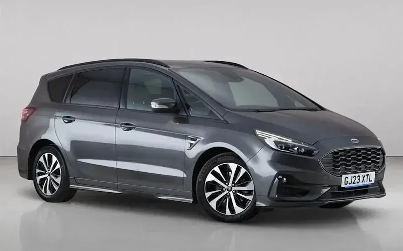 Used Ford S-MAX ST-Line 190 HP (139 kW) 2022 MPV