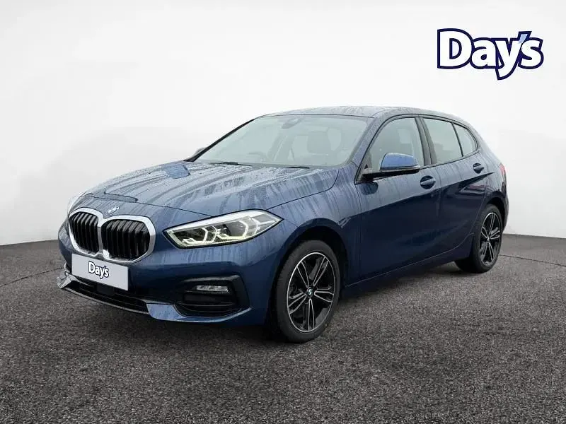 Second-hand BMW 120 Sport Line 190 CP (139 kW) 2022 Albastru Hatchback