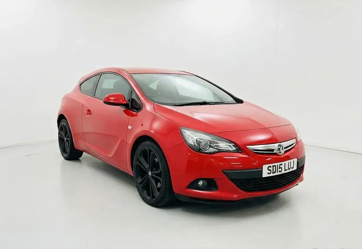 Used Vauxhall Astra GTC Edition 2015 Red Hatchback