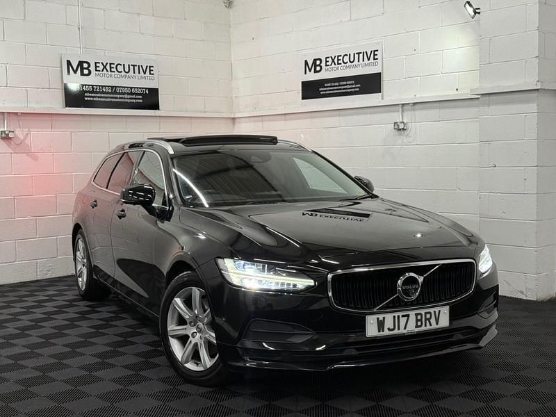 Black Used 2017 Volvo V90 Momentum Estate | £10,990 (Fair price) - Image 1/4