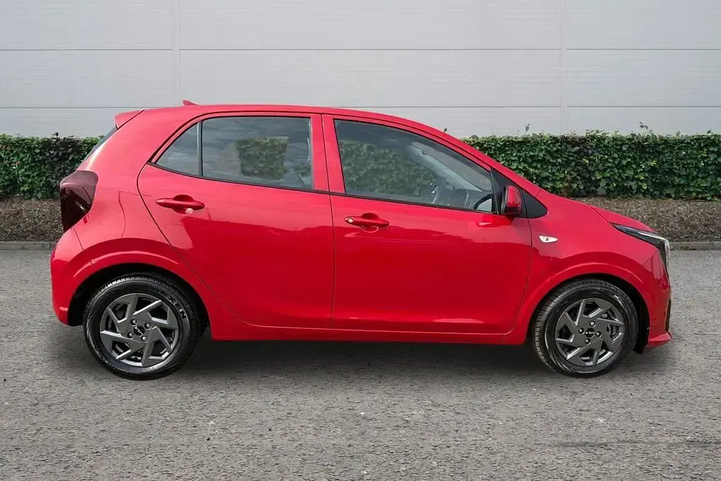 Used Kia Picanto 2025 Red Hatchback