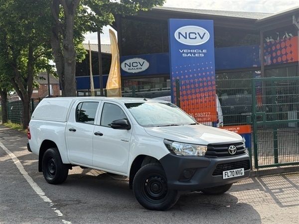 White Used 2020 Toyota HiLux Active Pickup | £16,990 (Super price) - Image 1/1