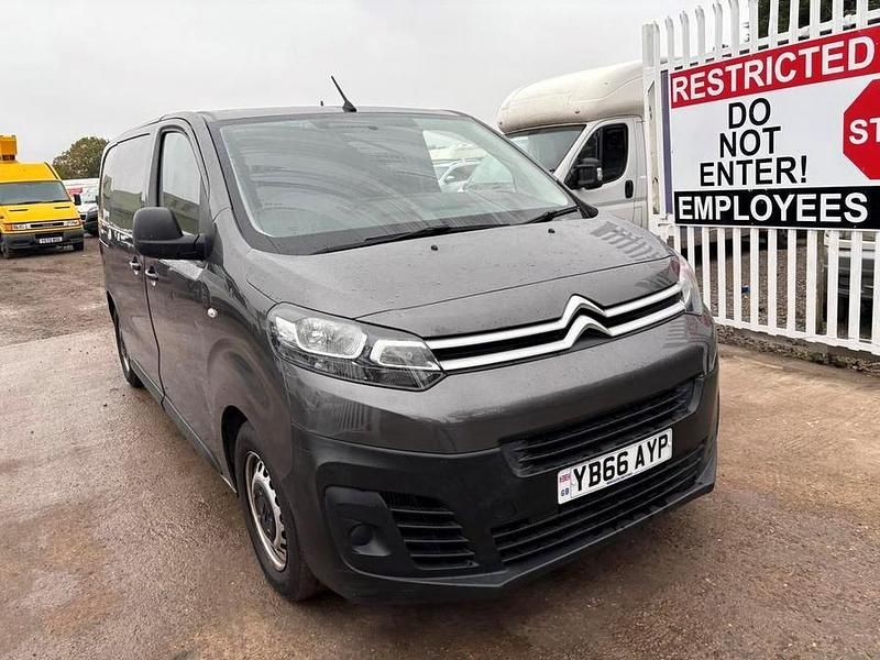Grey Used 2017 Citroën Dispatch MPV | £6,000 (Fair price) - Image 1/4