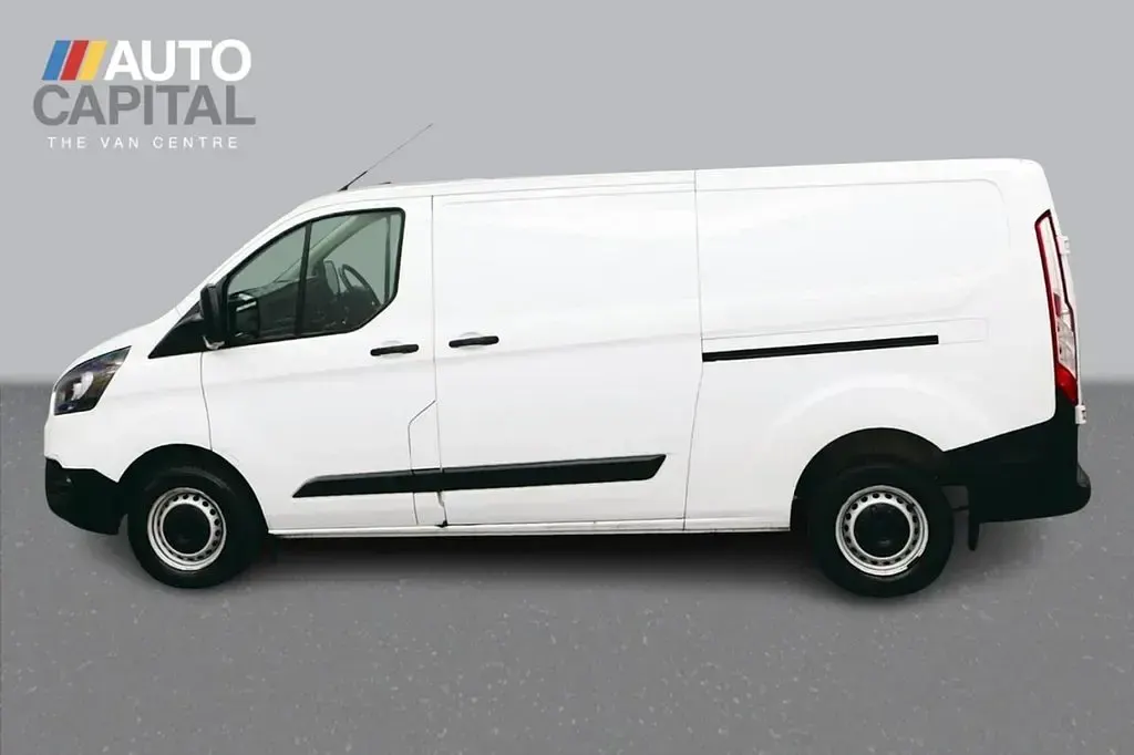 Used Ford Transit Custom 130 HP (95 kW) 2022 White